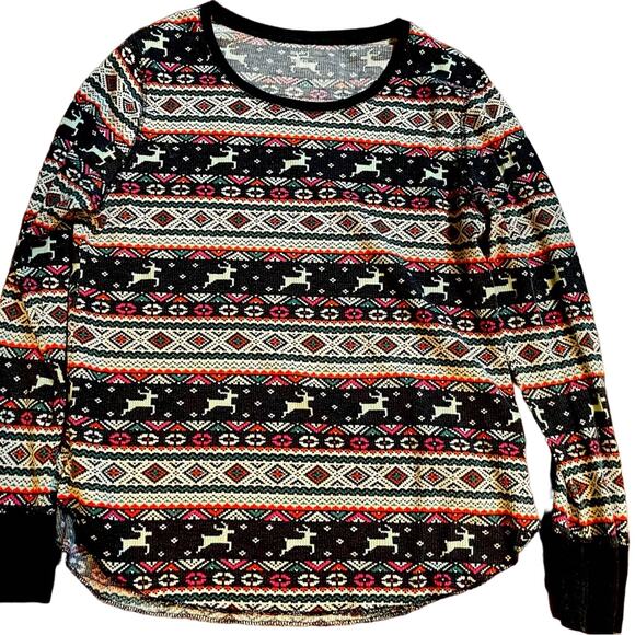Old Navy Tops - Vintage Reindeer Waffle Shirt perfect for layering on those chilly morning.